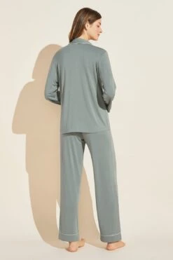 Eberjey Gisele TENCEL™ Modal Long PJ Set - Willow Green/Bone 7 Eberjey Gisele TENCEL™ Modal Long PJ Set - Willow Green/Bone -Fashion - Pajamas EBJ0097 PJ1018 WGBO B