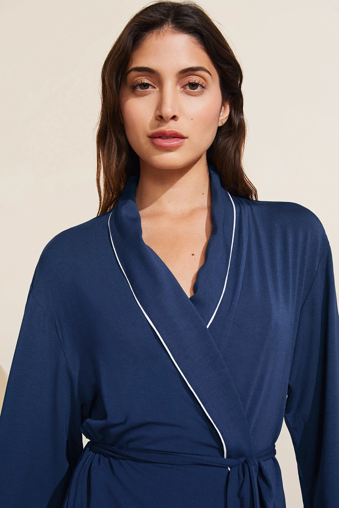 Eberjey Gisele TENCEL™ Modal Robe - Navy/Ivory 6 Eberjey Gisele TENCEL™ Modal Robe - Navy/Ivory - Image 4