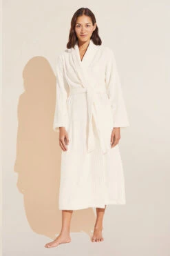 Eberjey Chalet Recycled Plush Robe - Ivory