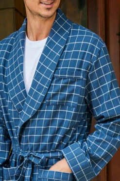 Lake Men's Flannel Robe In Navy Windowpane -Fashion - Pajamas LAKE Website WebCrop Holiday22 0134