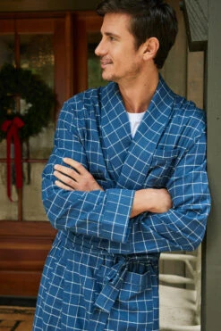 Lake Men's Flannel Robe In Navy Windowpane -Fashion - Pajamas LAKE Website WebCrop Holiday22 0162