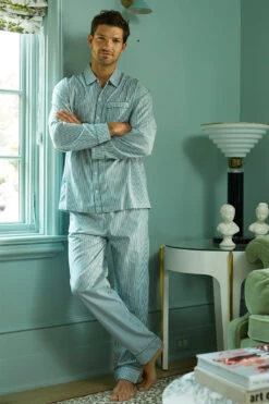 Lake Men's Poplin Pajama Set In Evergreen -Fashion - Pajamas LAKE Website WebCrop Holiday22 Birm5661