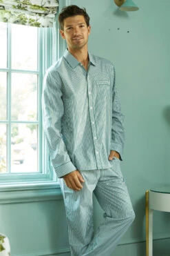 Lake Men's Poplin Pajama Set In Evergreen -Fashion - Pajamas LAKE Website WebCrop Holiday22 Birm5666