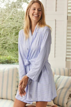 Lake Pima Short Robe In Hydrangea -Fashion - Pajamas LAKE Website WebCrop PimaRobe Hydrangea Final 0195