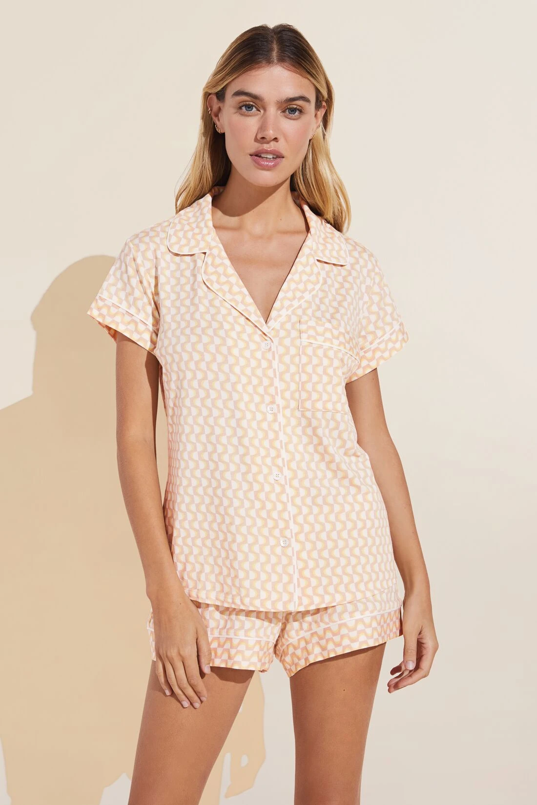 Eberjey Gisele Printed TENCEL™ Modal Shortie Short PJ Set - Retro Geo Oat/Ivory 5 Eberjey Gisele Printed TENCEL™ Modal Shortie Short PJ Set - Retro Geo Oat/Ivory - Image 3