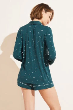 Eberjey Gisele Printed TENCEL™ Modal Long Sleeve & Shortie Short PJ Set - Forest Evergreen/Bone 9 Eberjey Gisele Printed TENCEL™ Modal Long Sleeve & Shortie Short PJ Set - Forest Evergreen/Bone -Fashion - Pajamas PJ1141TLUSEBO B