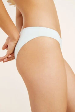 Eberjey Annia Smooth Bikini Bottom - Ecru -Fashion - Pajamas W1450AN ECRU S e477f467 0399 4d44 aad3 2c0274068150